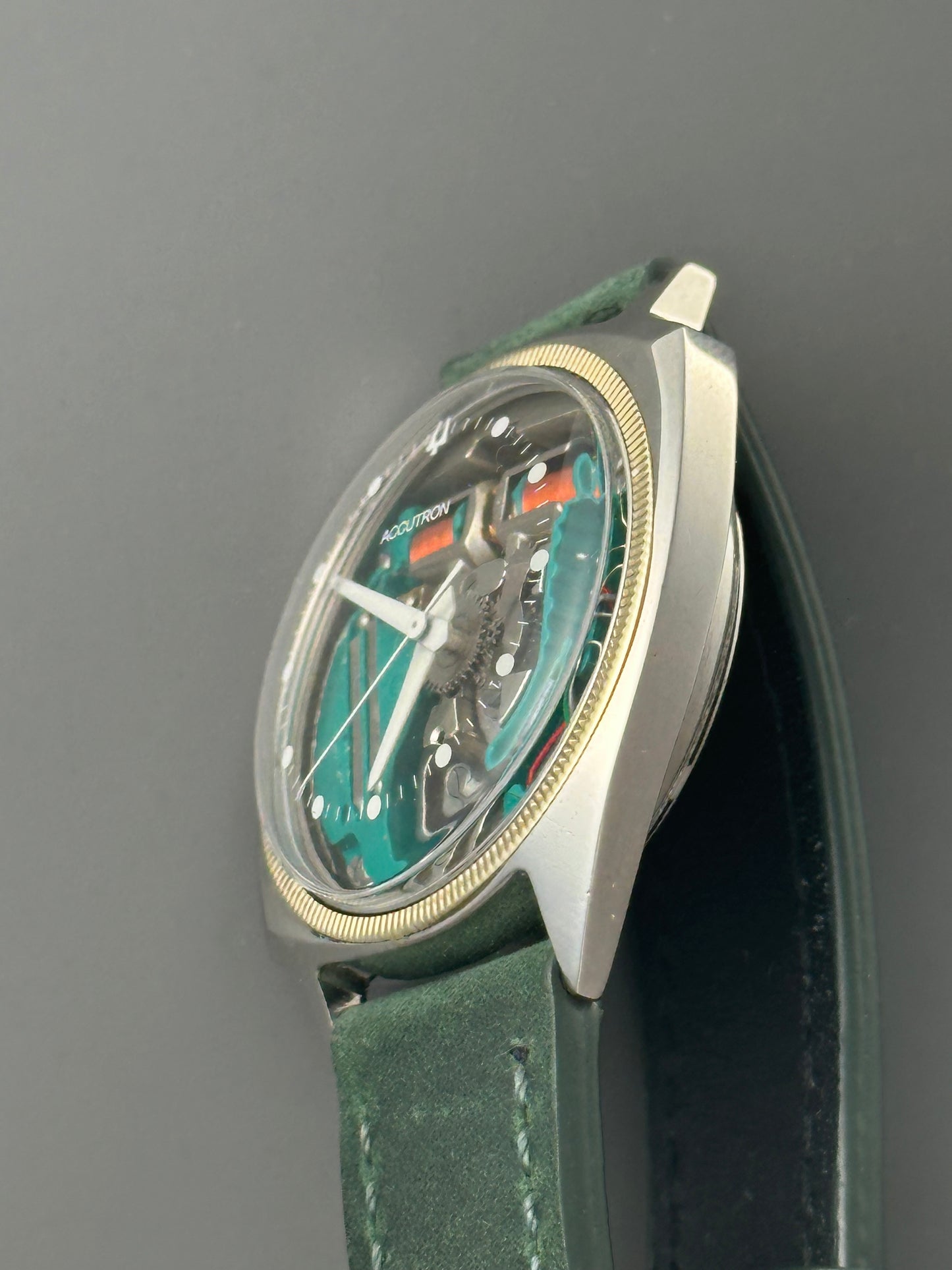 Accutron Spaceview 214 Asymmetrical Vintage