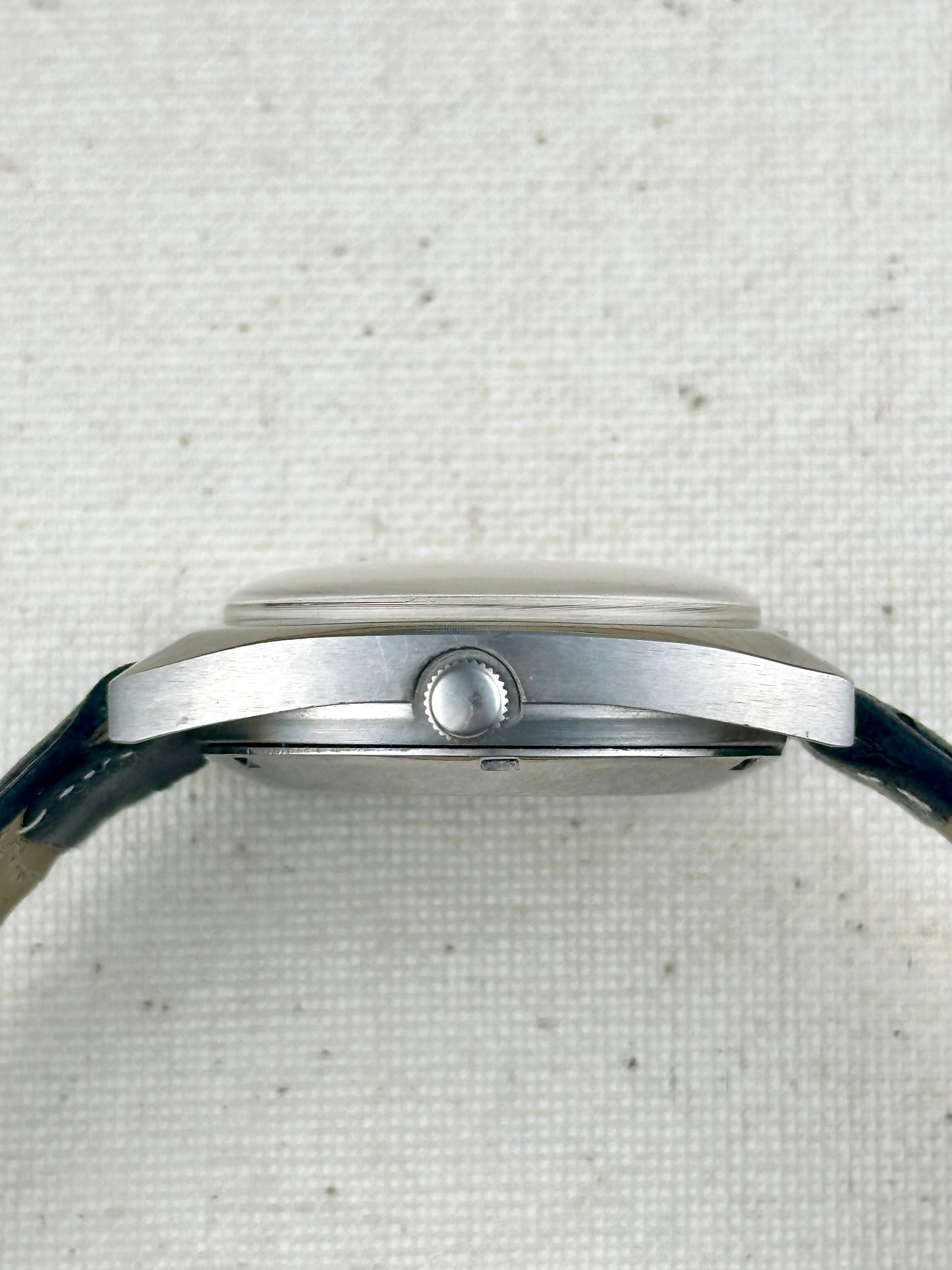 Favre Leuba Day Date Red Vintage