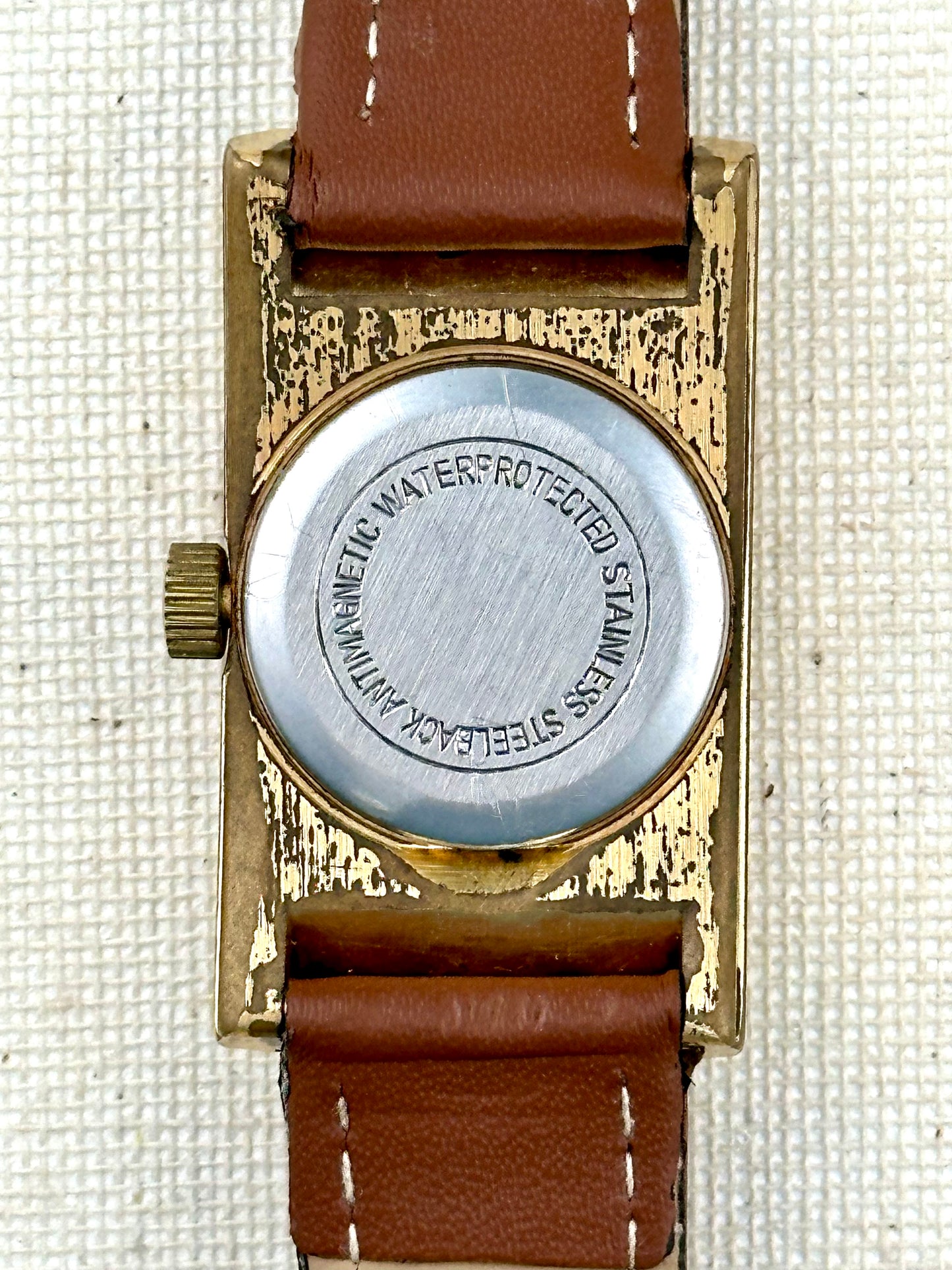 Royce Elegant Black Dial Vintage
