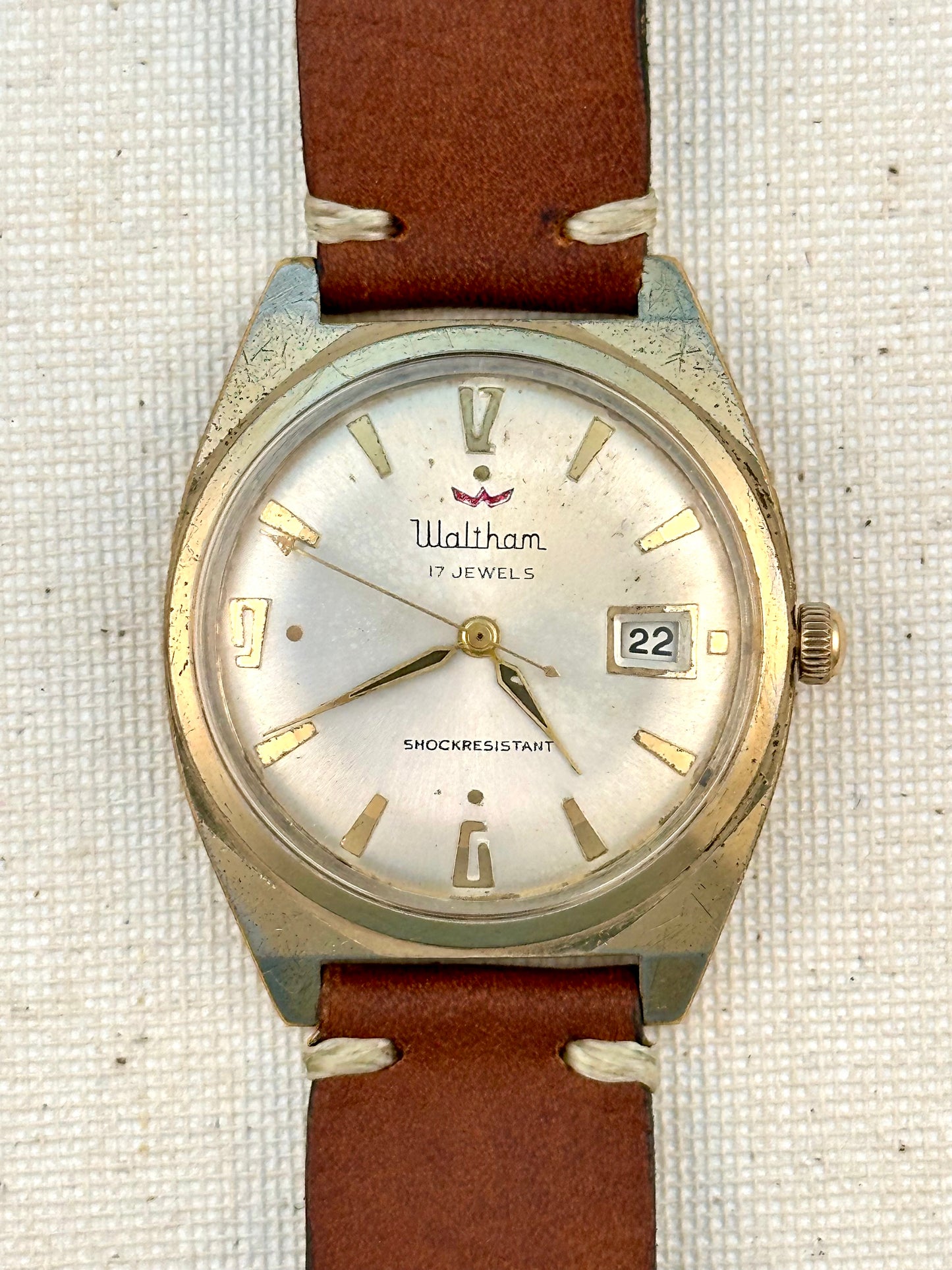Waltham Date 17J Vintage