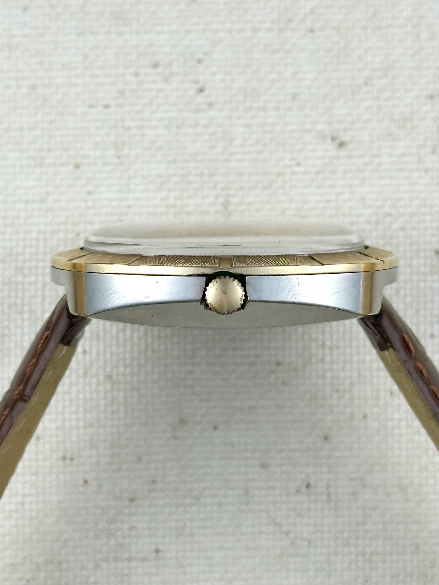 Longines Admiral Five Star Red Vintage
