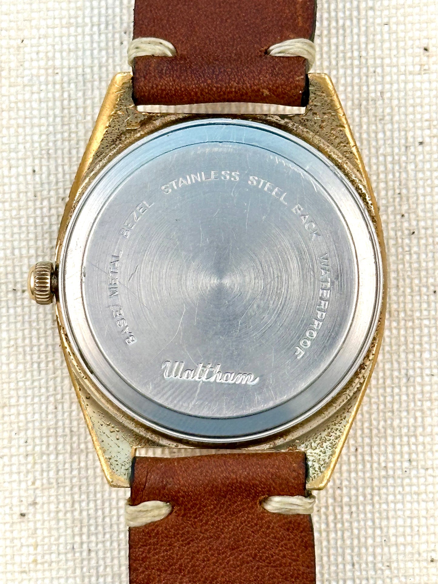 Waltham Date 17J Vintage