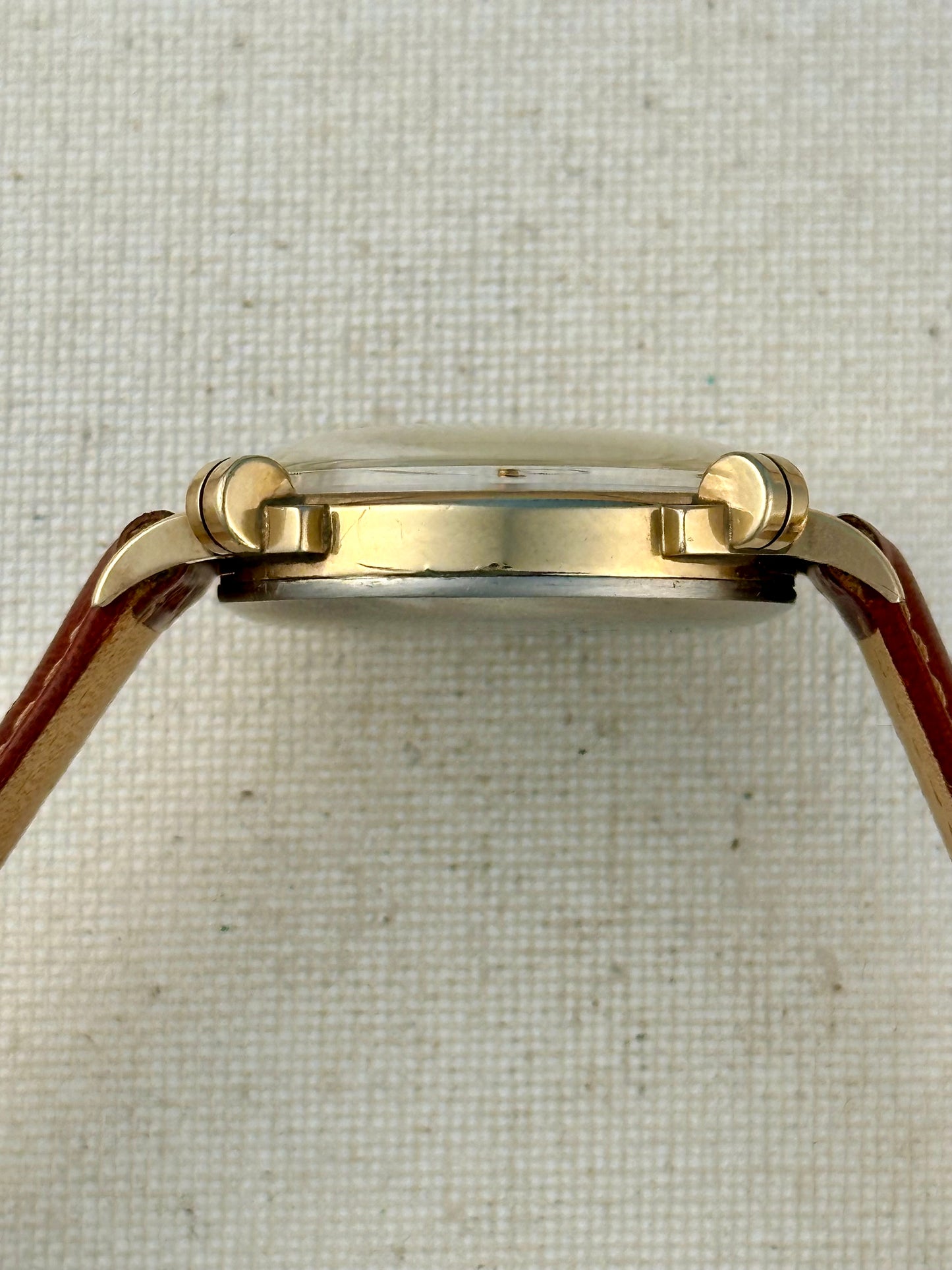 Benrus Pointer Day Date Knotted Lugs Vintage