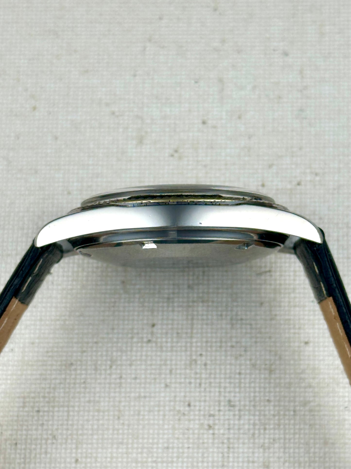 Caravelle Sport Fluted Bezel Vintage