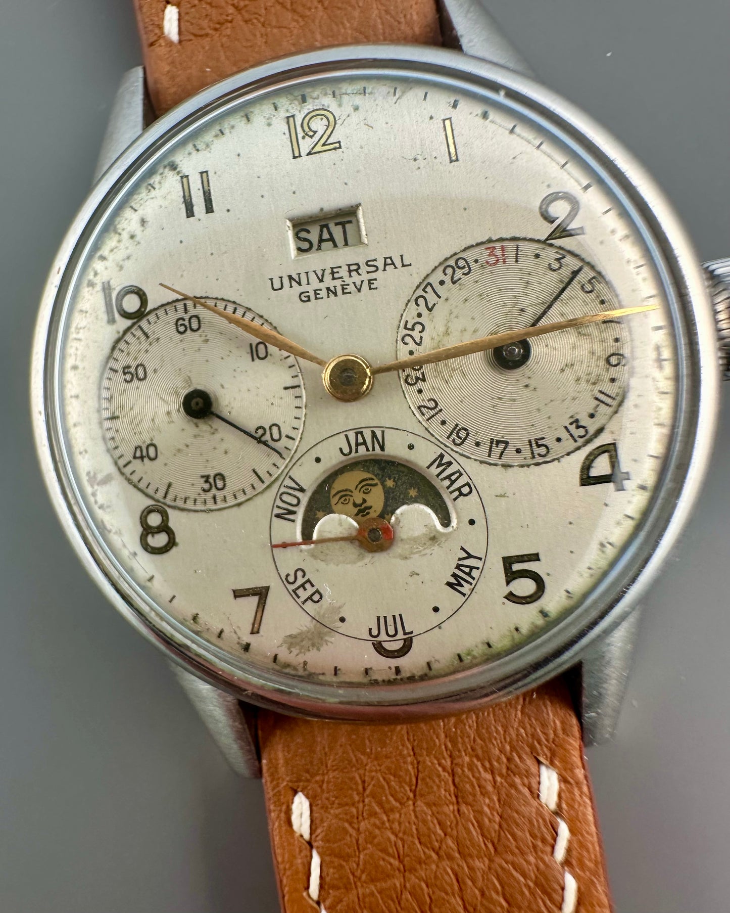 Universal Geneve Triple Calendar Moonphase