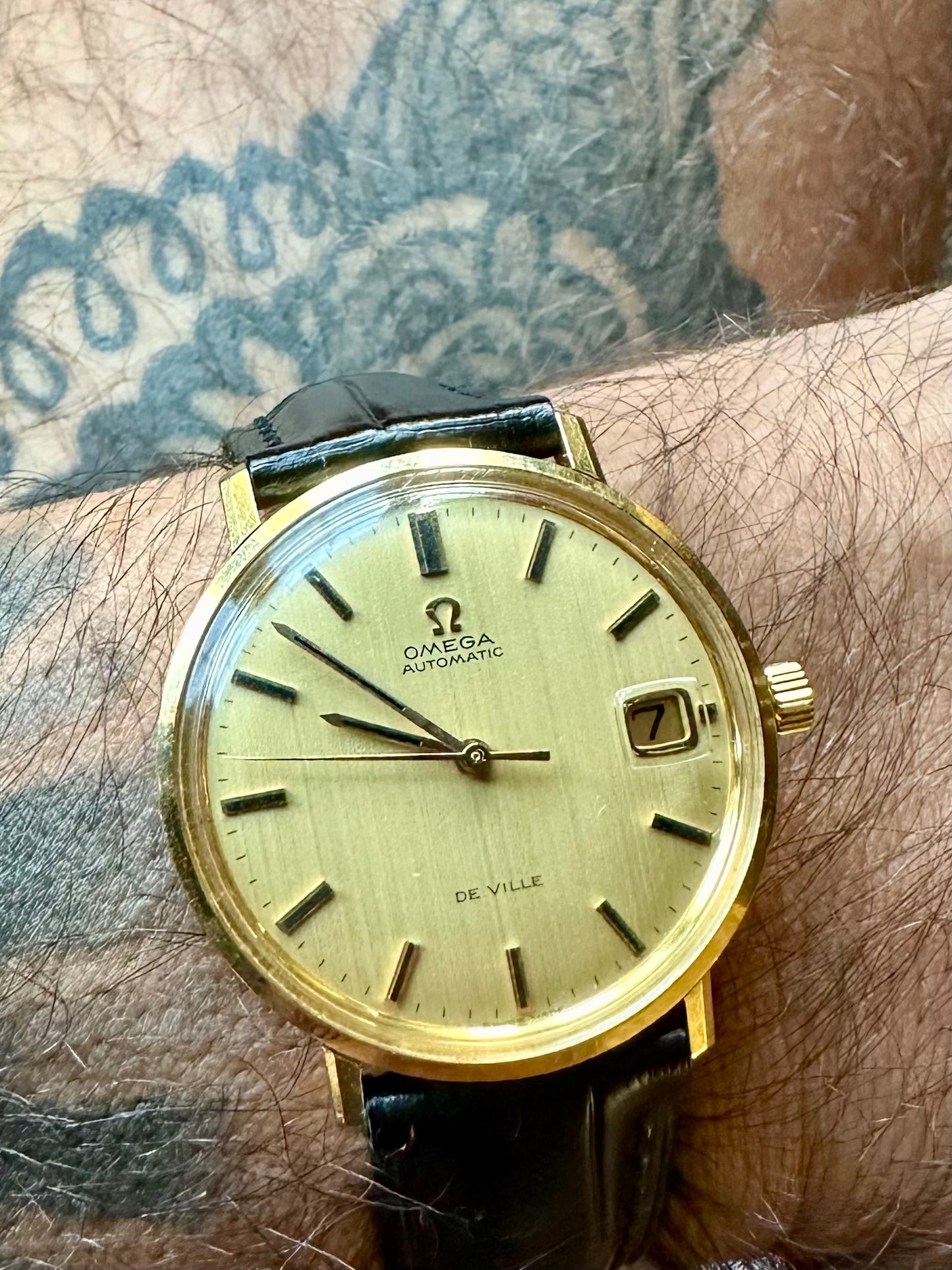 Omega De Ville 18k "Wenger Case" Vintage