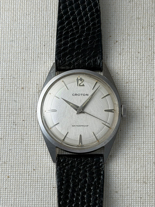 Croton Linen Dial Vintage