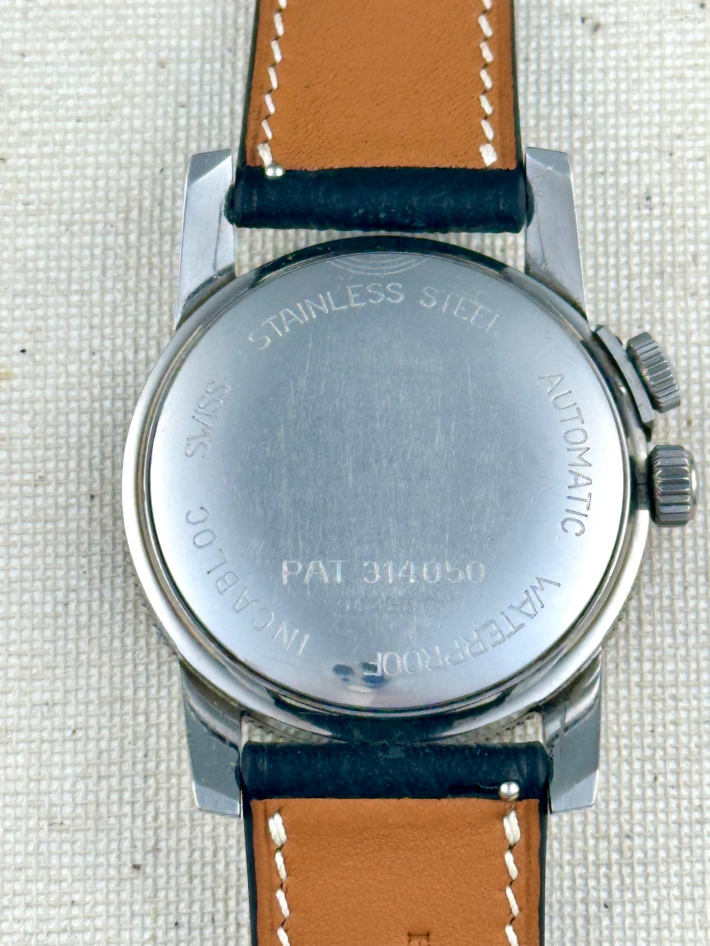 Glycine Airman with Box and Papers