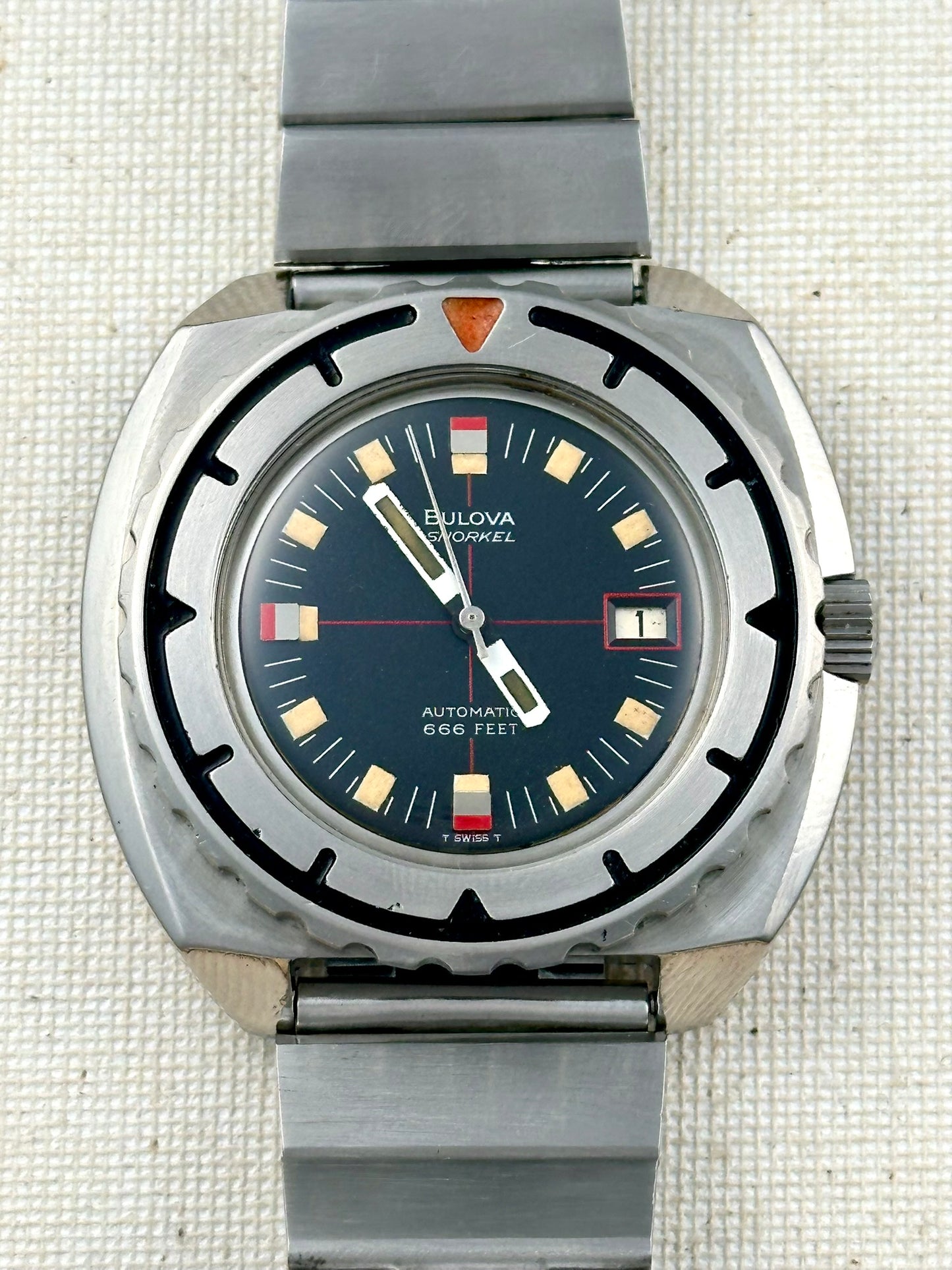 Bulova Snorkel 774 Ref Vintage