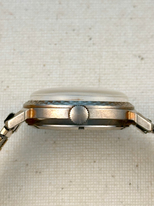 Lucerne Electra Vintage Crosshatch Bezel Vintage