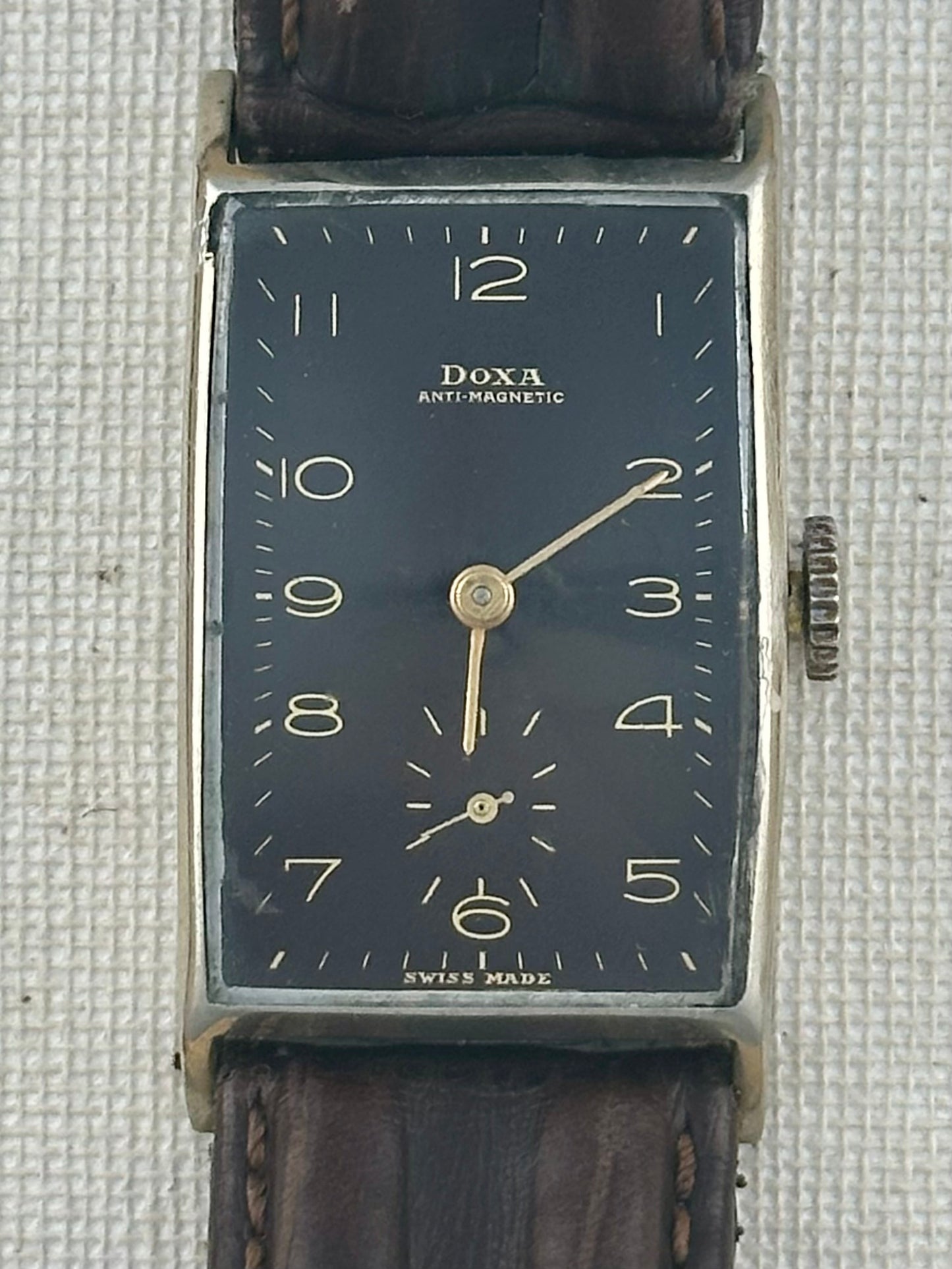 Doxa Jumbo Tank 1944 Vintage