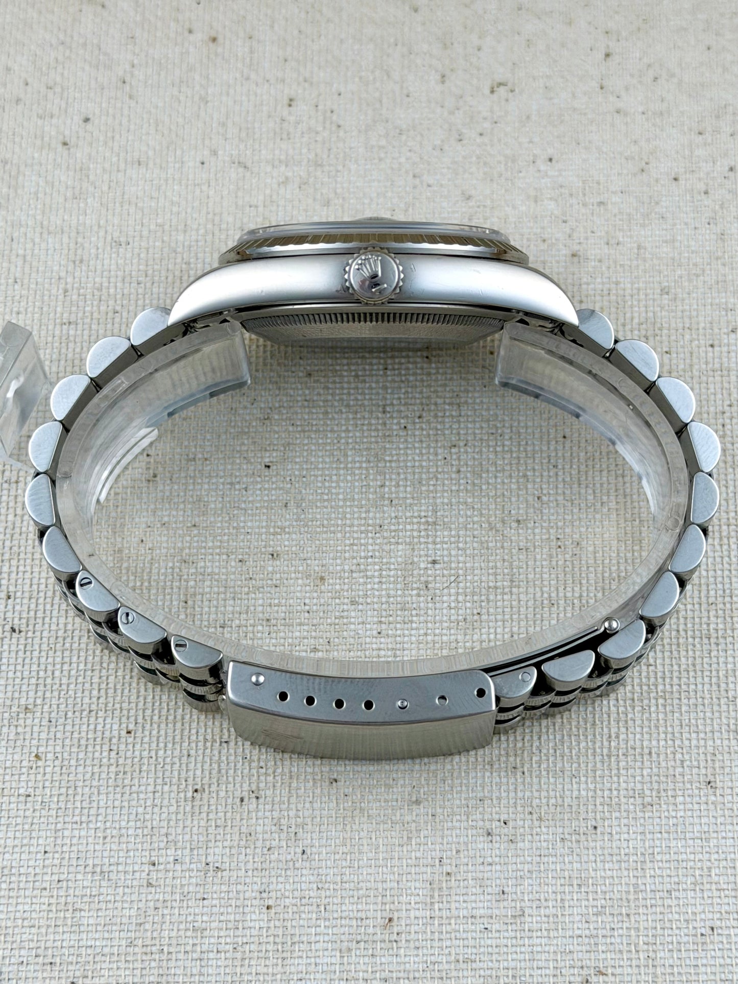 Rolex Datejust Blue ref 16220 Engine Turned Bezel Vintage