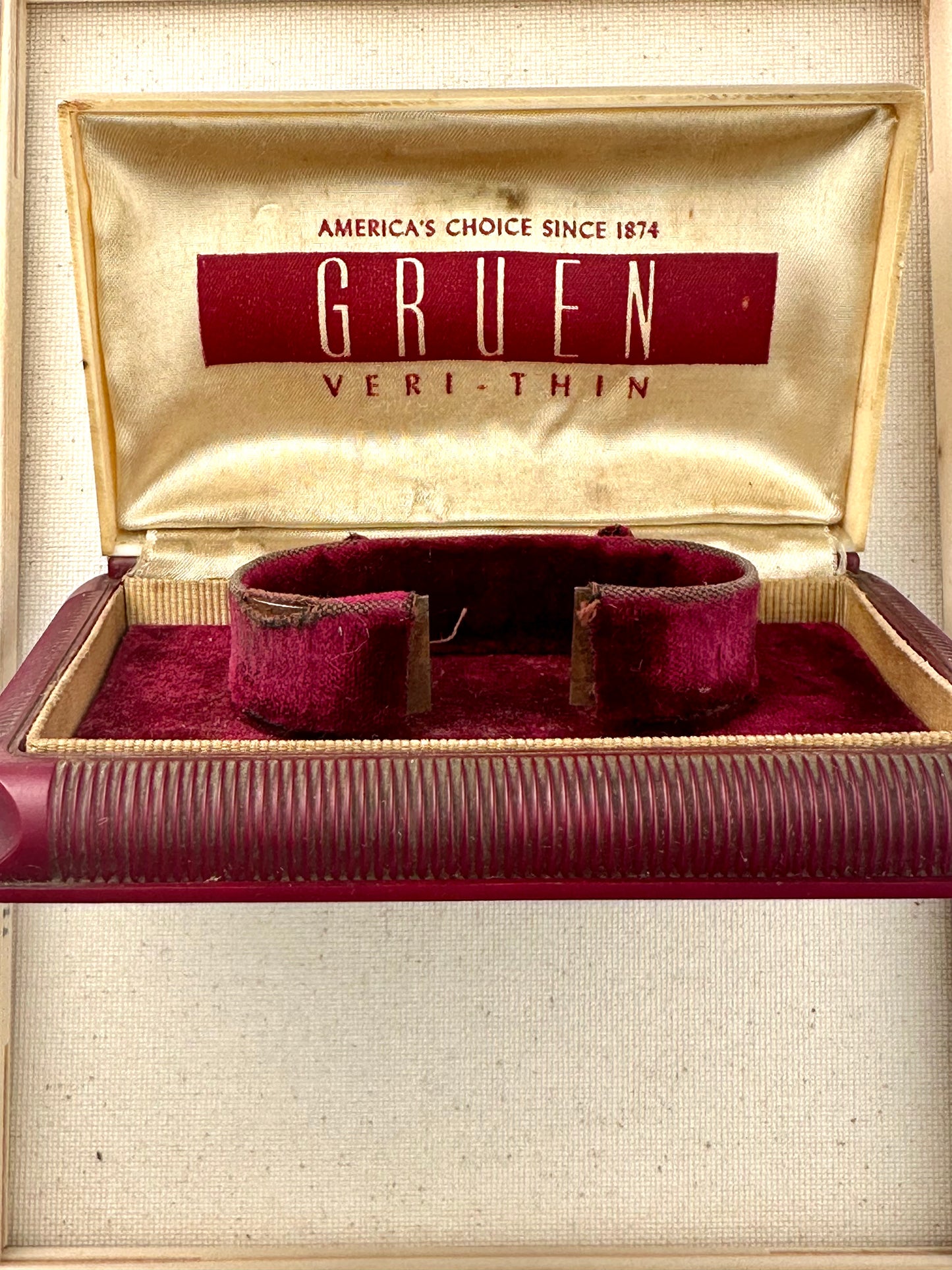 Gruen Very Thin Vintage with Original Box