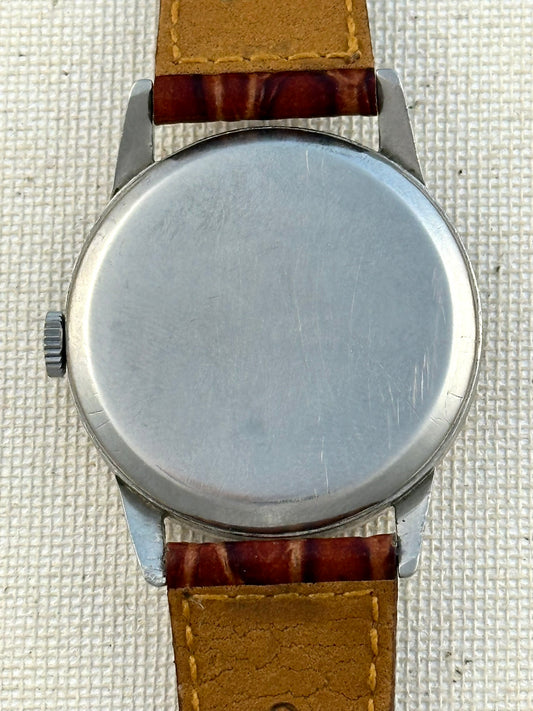 Omega Small Seconds Vintage Yellow Patina Dial