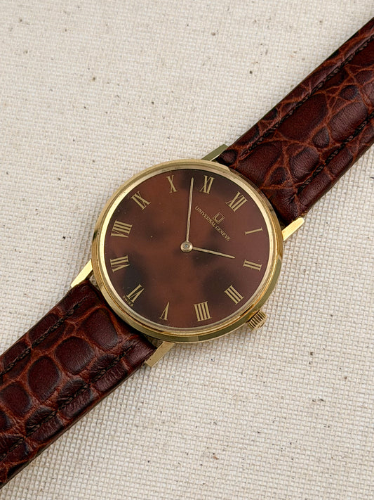 Universal Geneve 18k Gold
