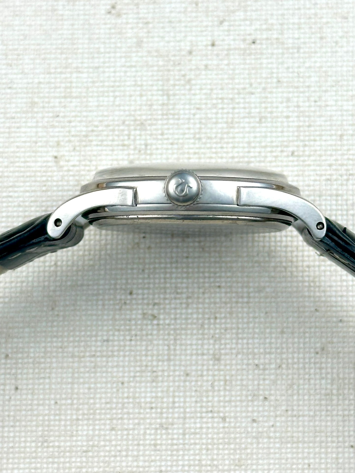 Omega 2375 Vintage