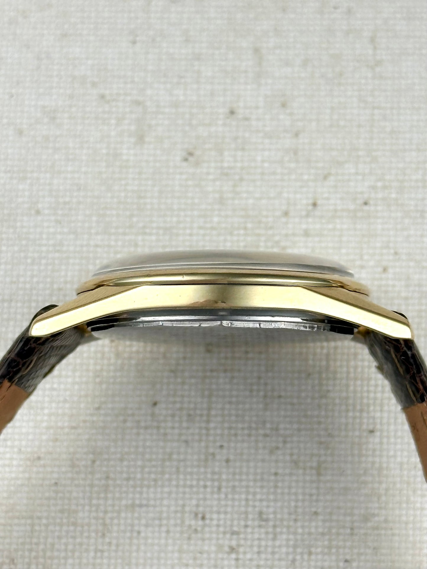 Universal Geneve Microrotor Chronometer Date Vintage