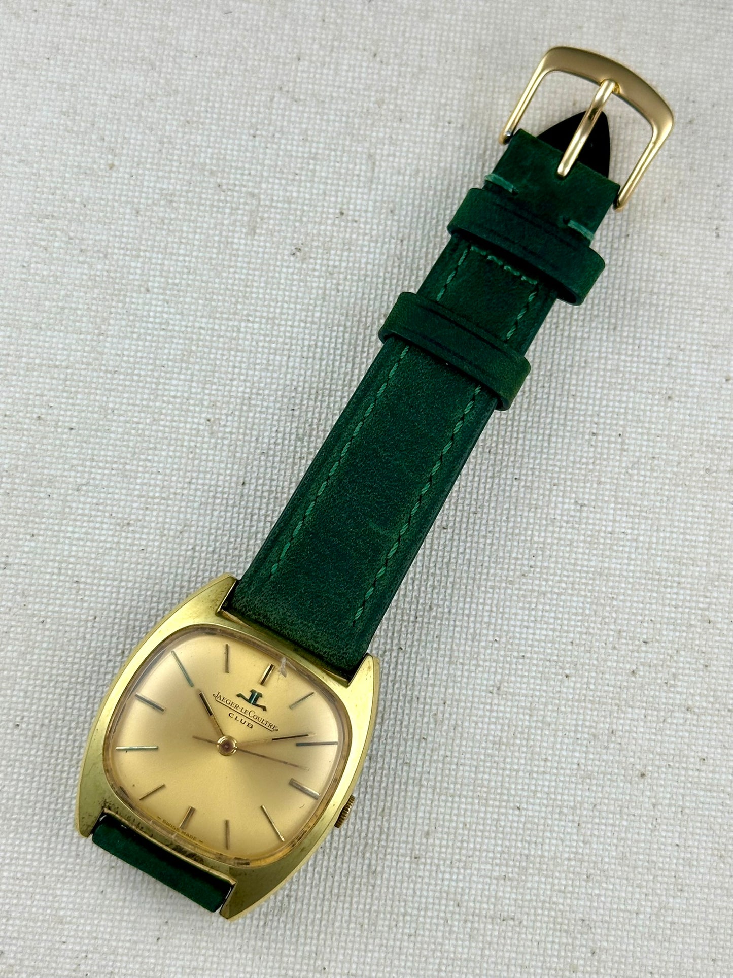 Jaeger-LeCoultre Tonneau Vintage