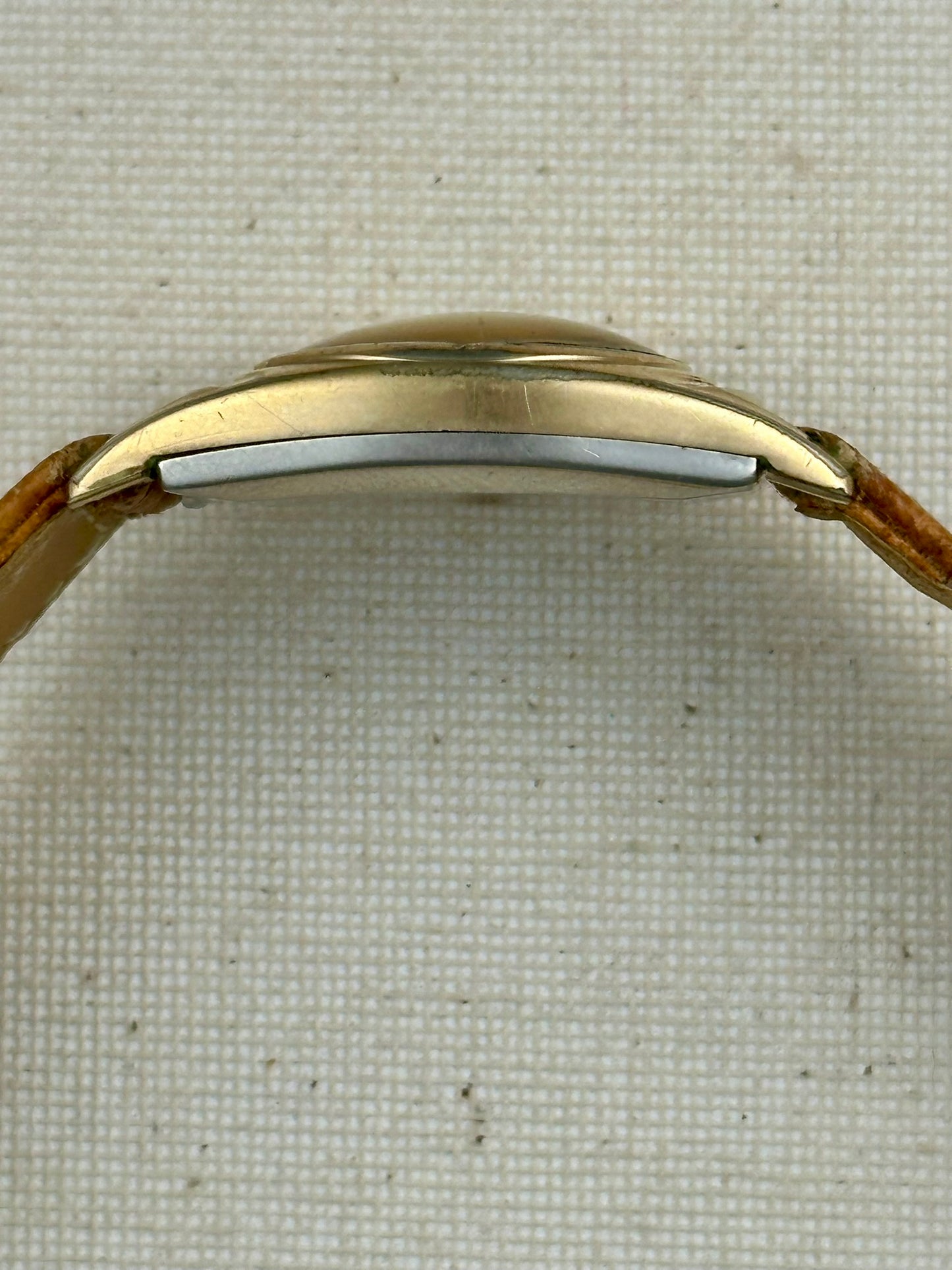 Gruen Salmon Dial Vintage