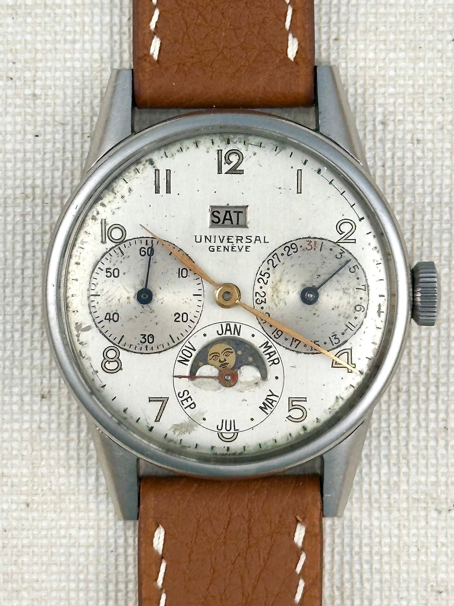 Universal Geneve Triple Calendar Moonphase