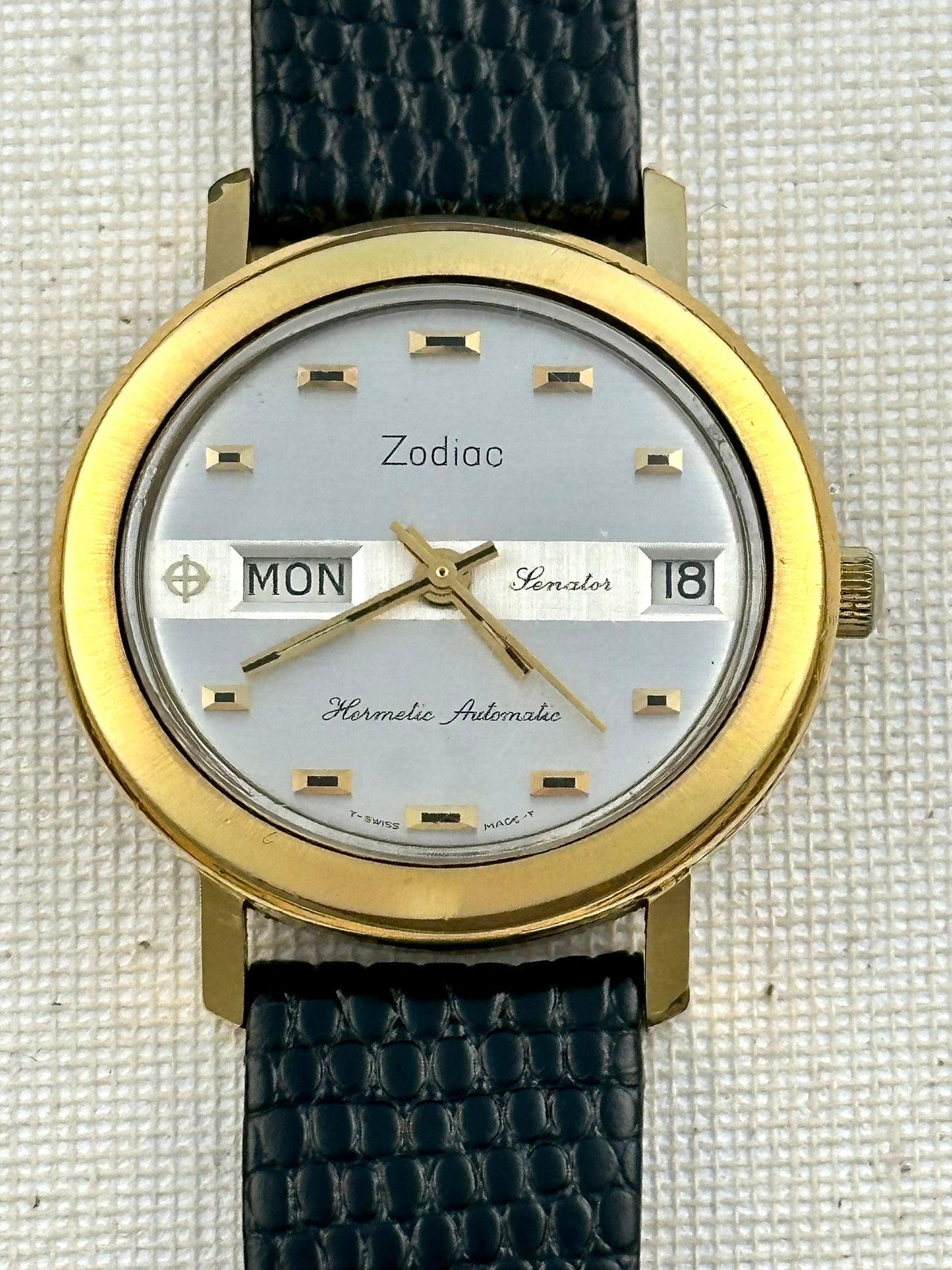 Zodiac Senator Hermetic Oval Day Date Vintage