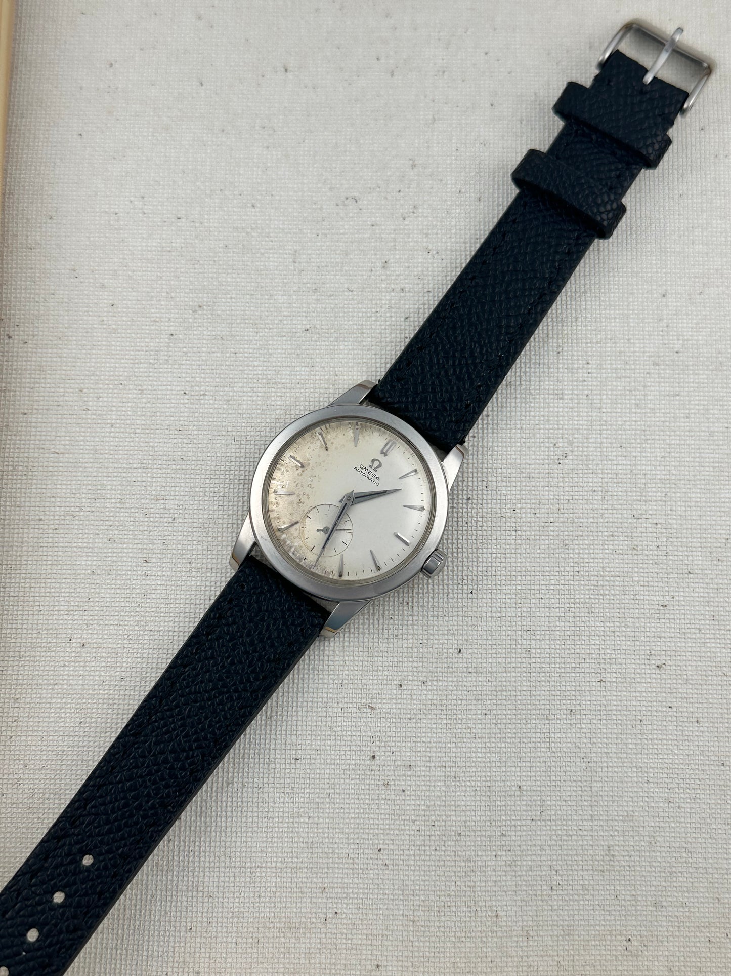 Omega Beefy Lugs 2576 Pre-Seamaster Steel Vintage