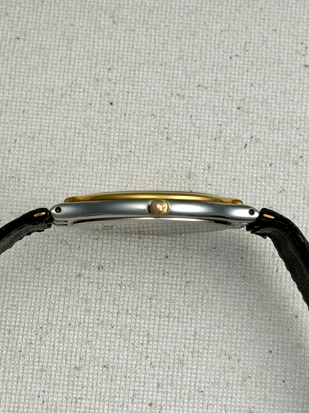 Omega 18k Bezel Quartz Vintage