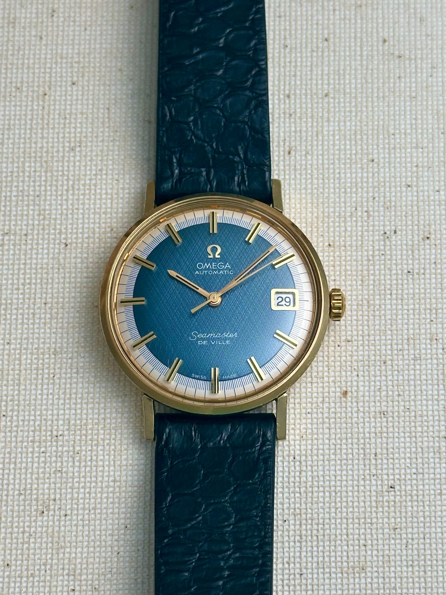Omega Seamaster De Ville Electric Blue Singer Linen Dial Vintage