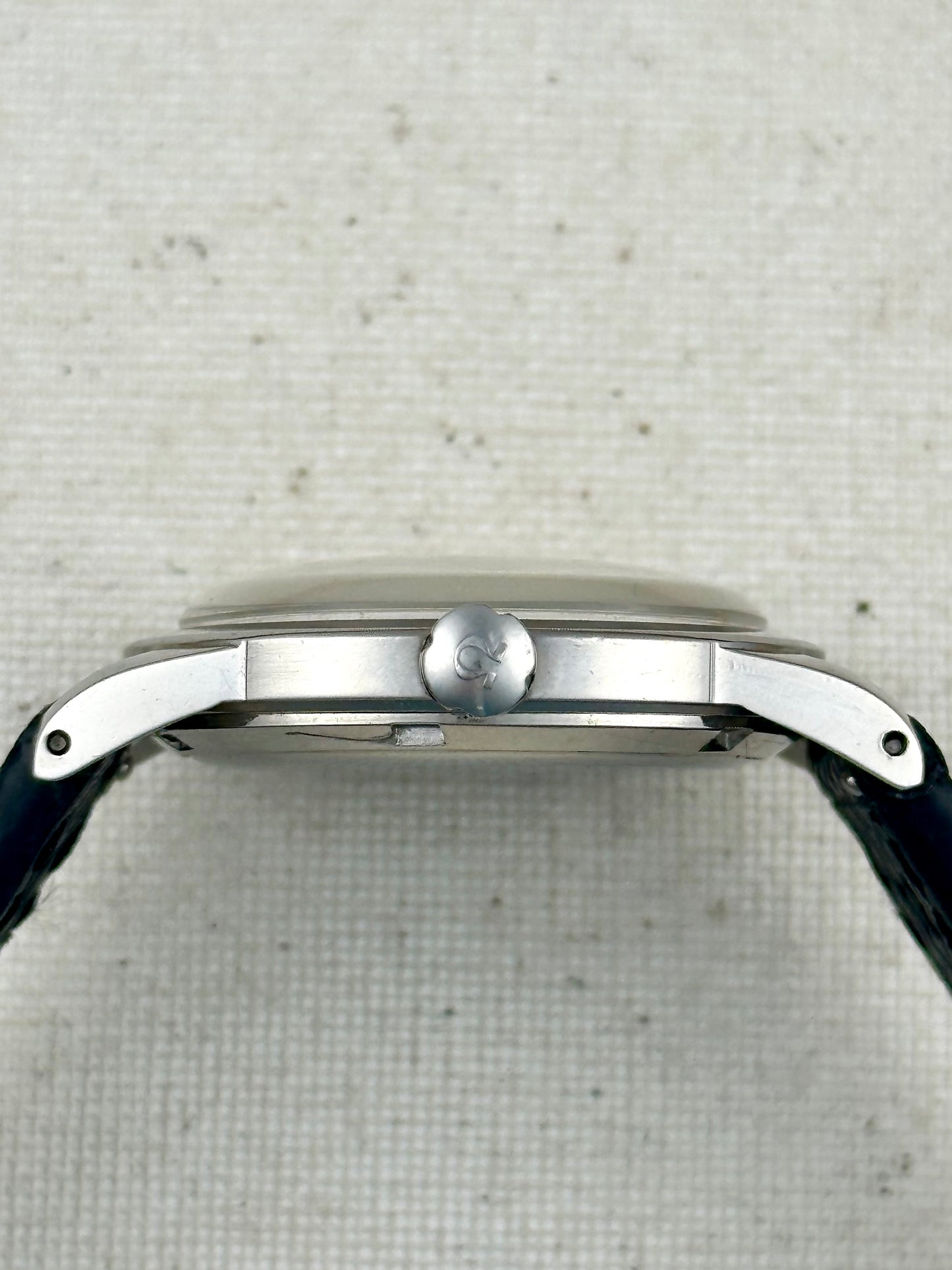 Omega Beefy Lugs 2576 Pre-Seamaster Steel Vintage