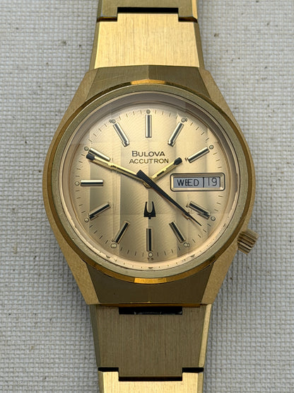 Accutron Golden Angles Vintage