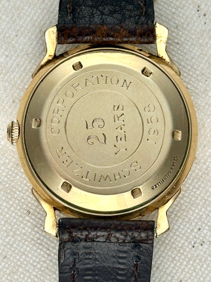 Universal Geneve Bumper Vintage