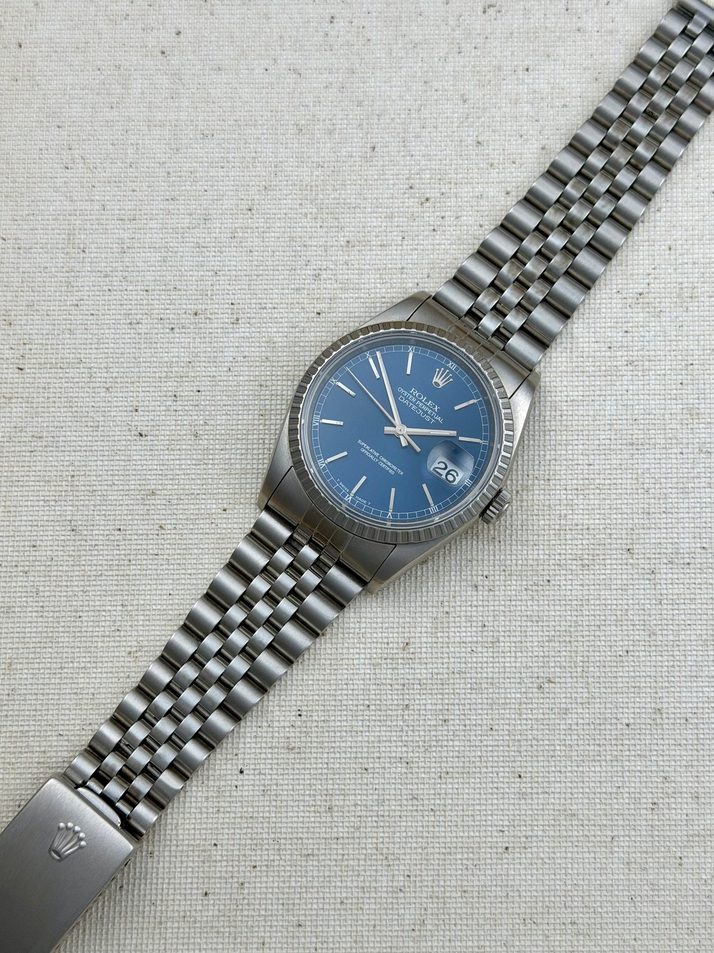 Rolex Datejust Blue ref 16220 Engine Turned Bezel Vintage