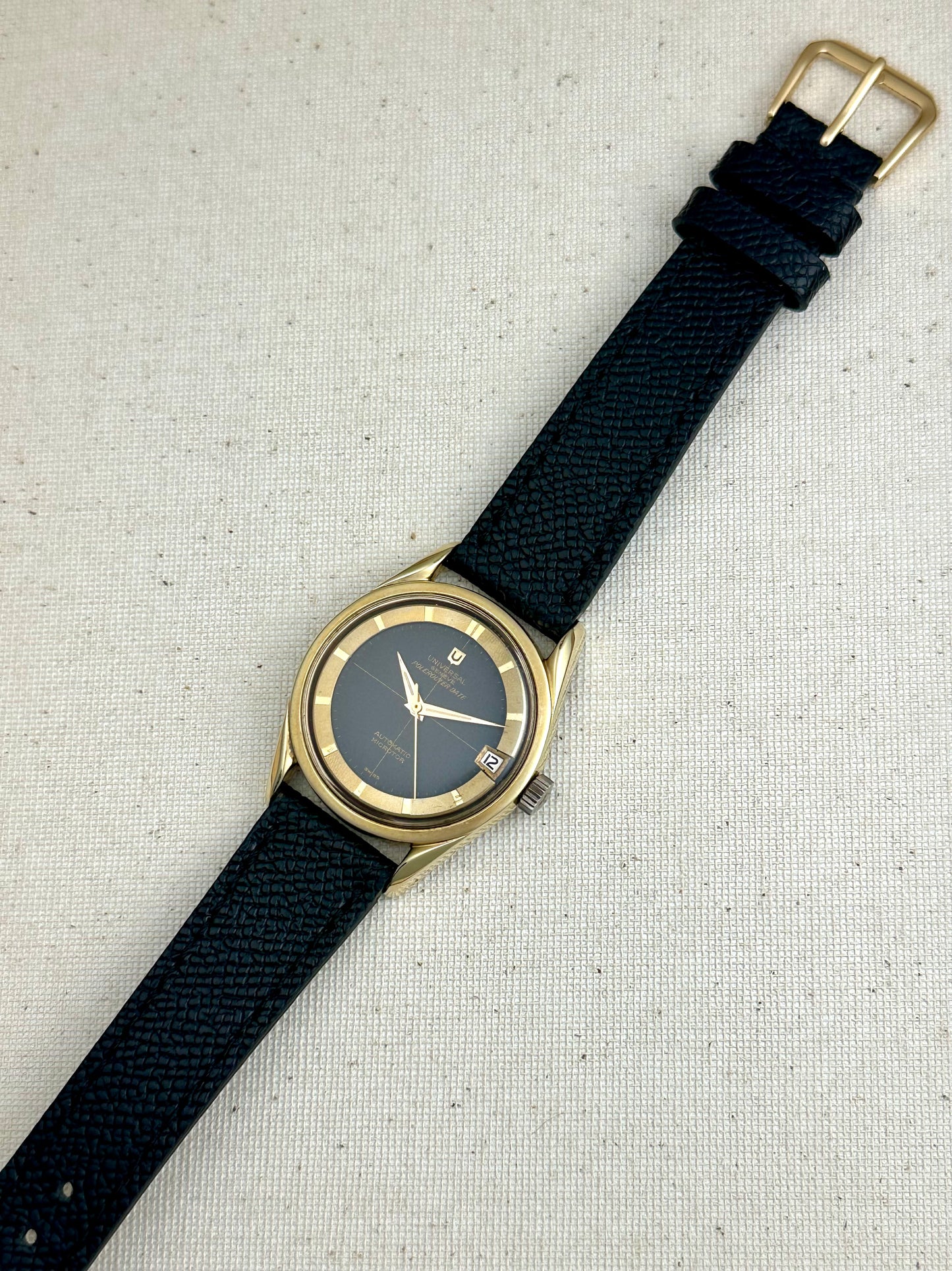 Universal Geneve Polerouter Date Black Crosshair Dial with Box Vintage
