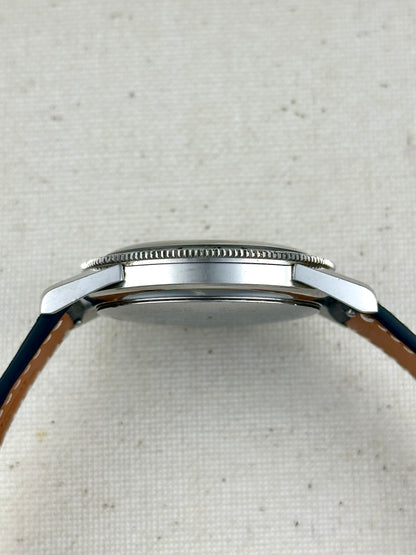 Glycine Airman with Box and Papers