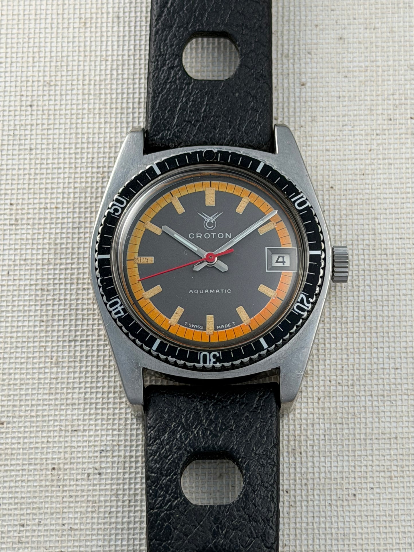 Croton Diver on Tropic Vintage