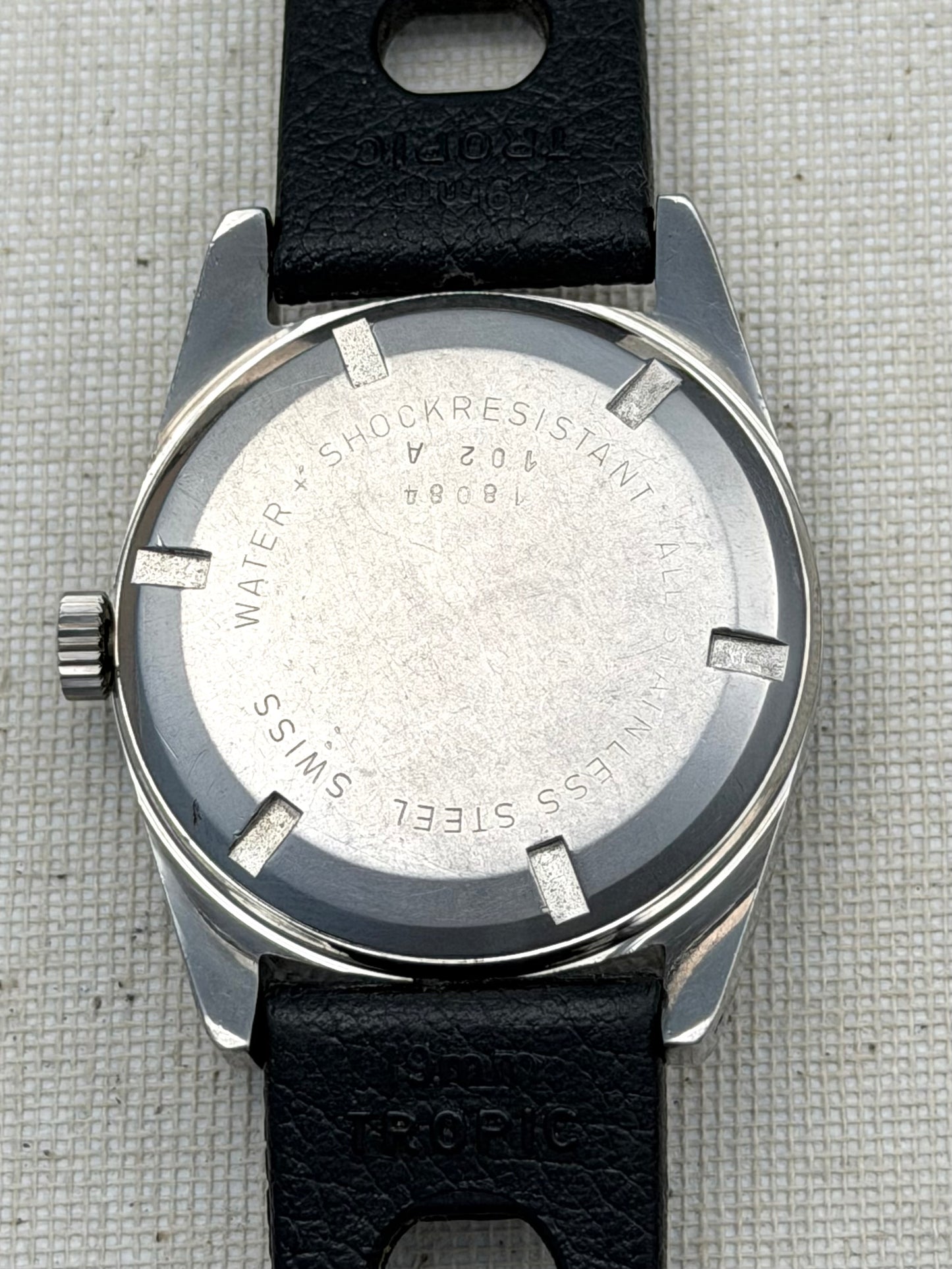 Croton Diver on Tropic Vintage