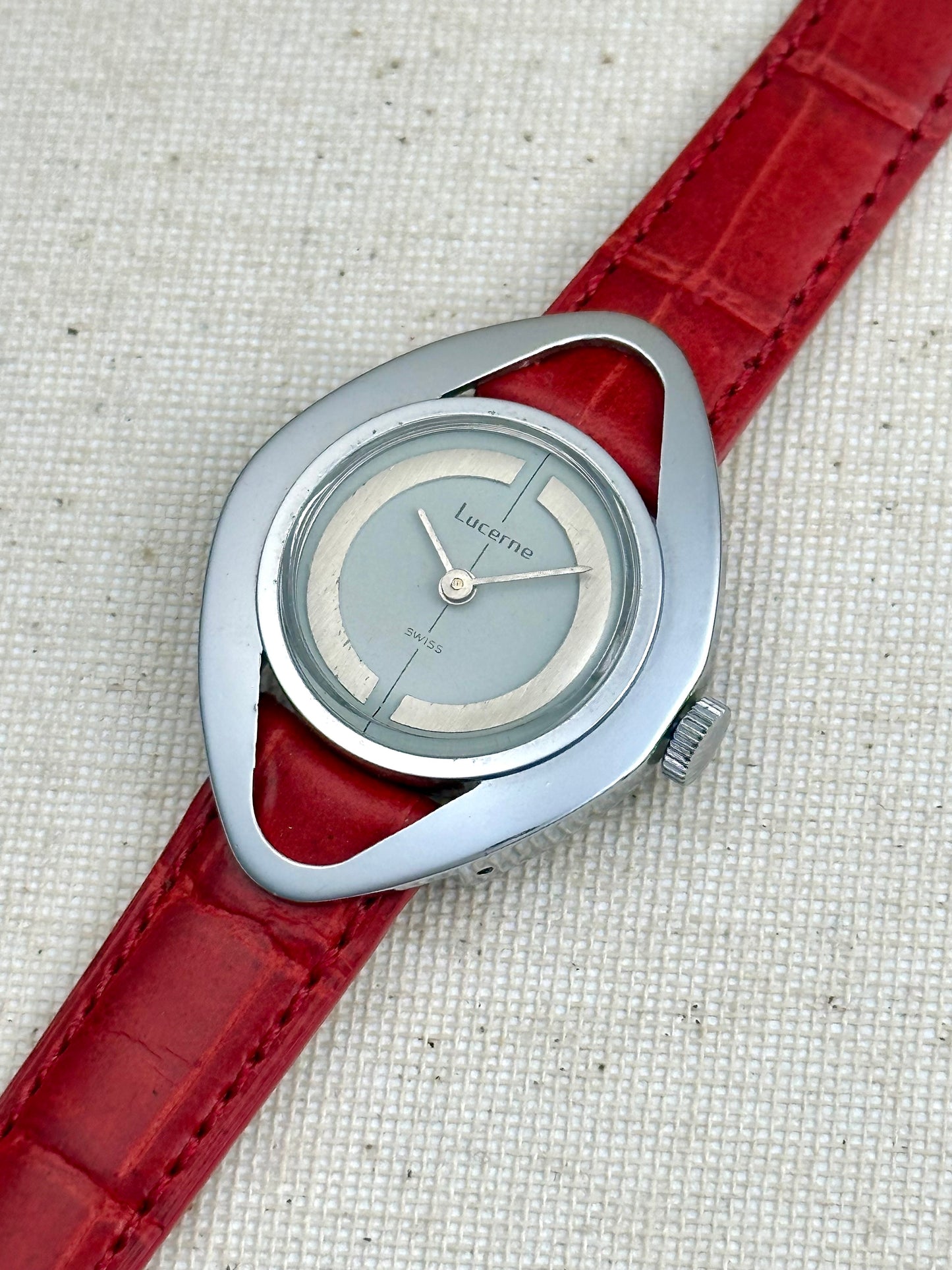 Lucerne Ladies Art Vintage