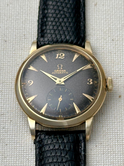 Omega Tropical Dial Bumper Vintage 1950