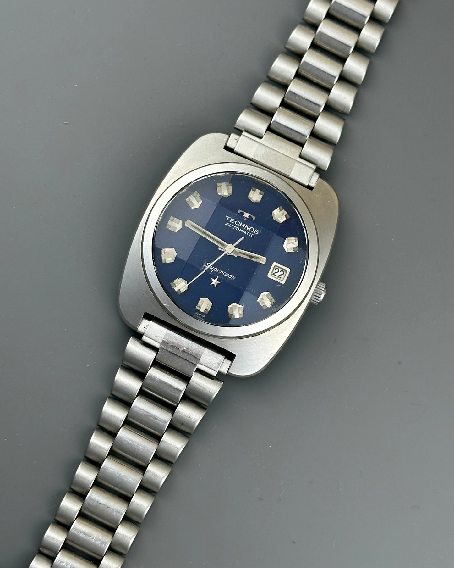 Technos Superchron Vintage