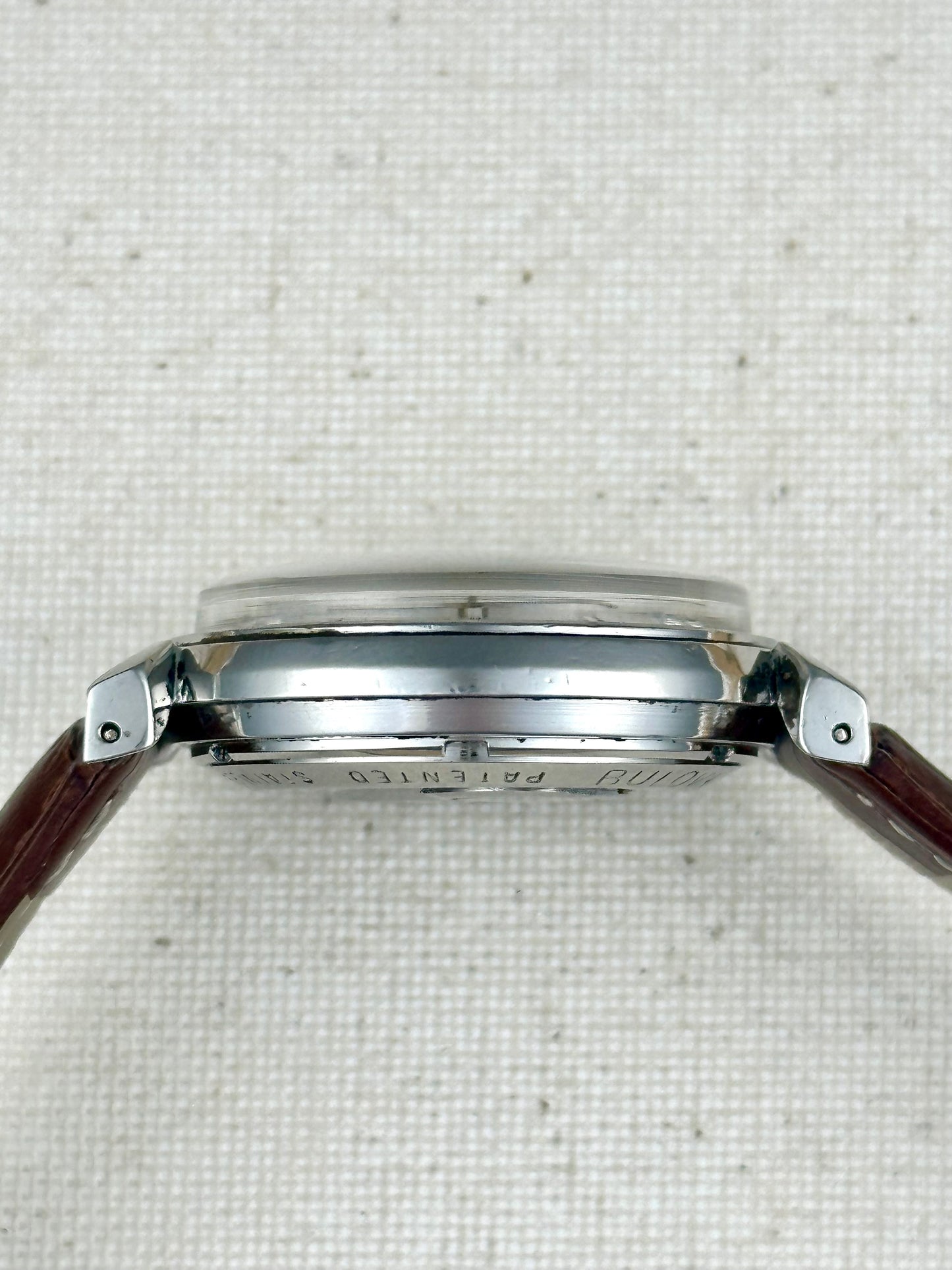 Accutron 214 Bow Tie Lugs Vintage