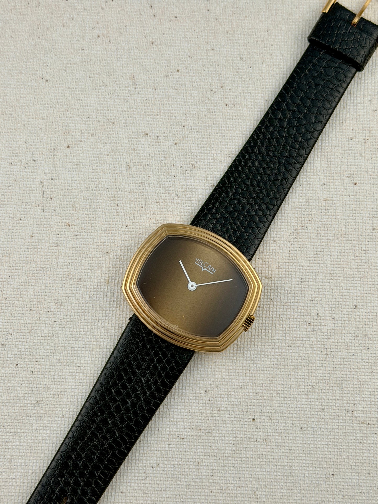 Vulcain Triple Step Bezel Vintage