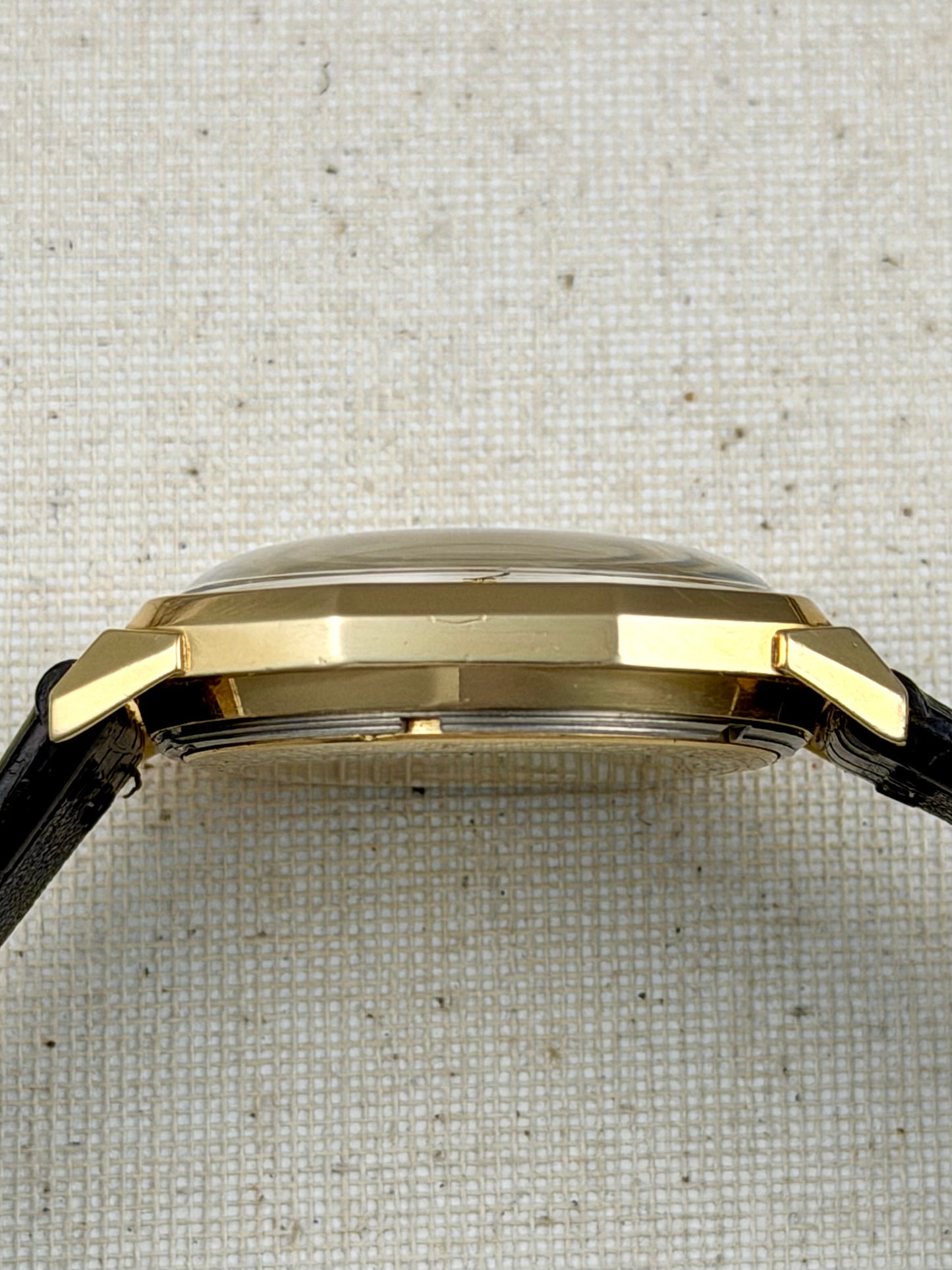Accutron 218 Octagon Texture Dial Vintage