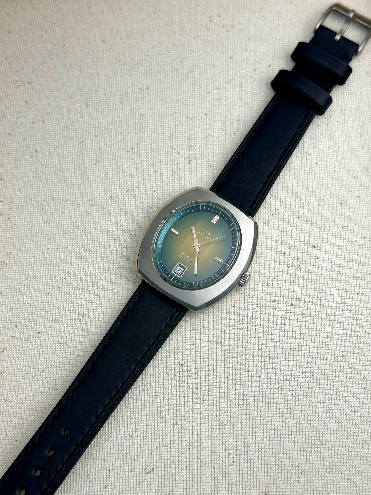 Glycine Compressor Green Tri-Dial Vintage