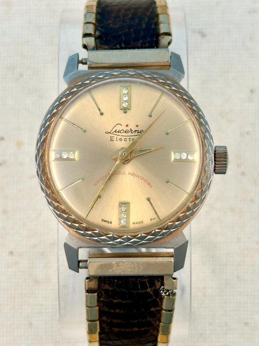 Lucerne Electra Vintage Crosshatch Bezel Vintage