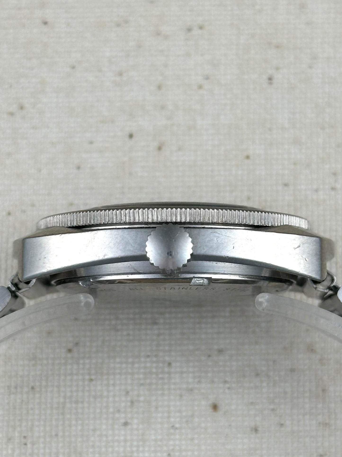 Elgin 1969 Diver Vintage