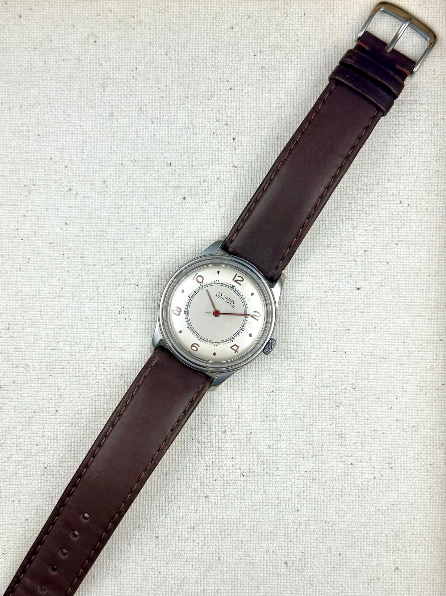 Leonidas Bullseye Dial Vintage