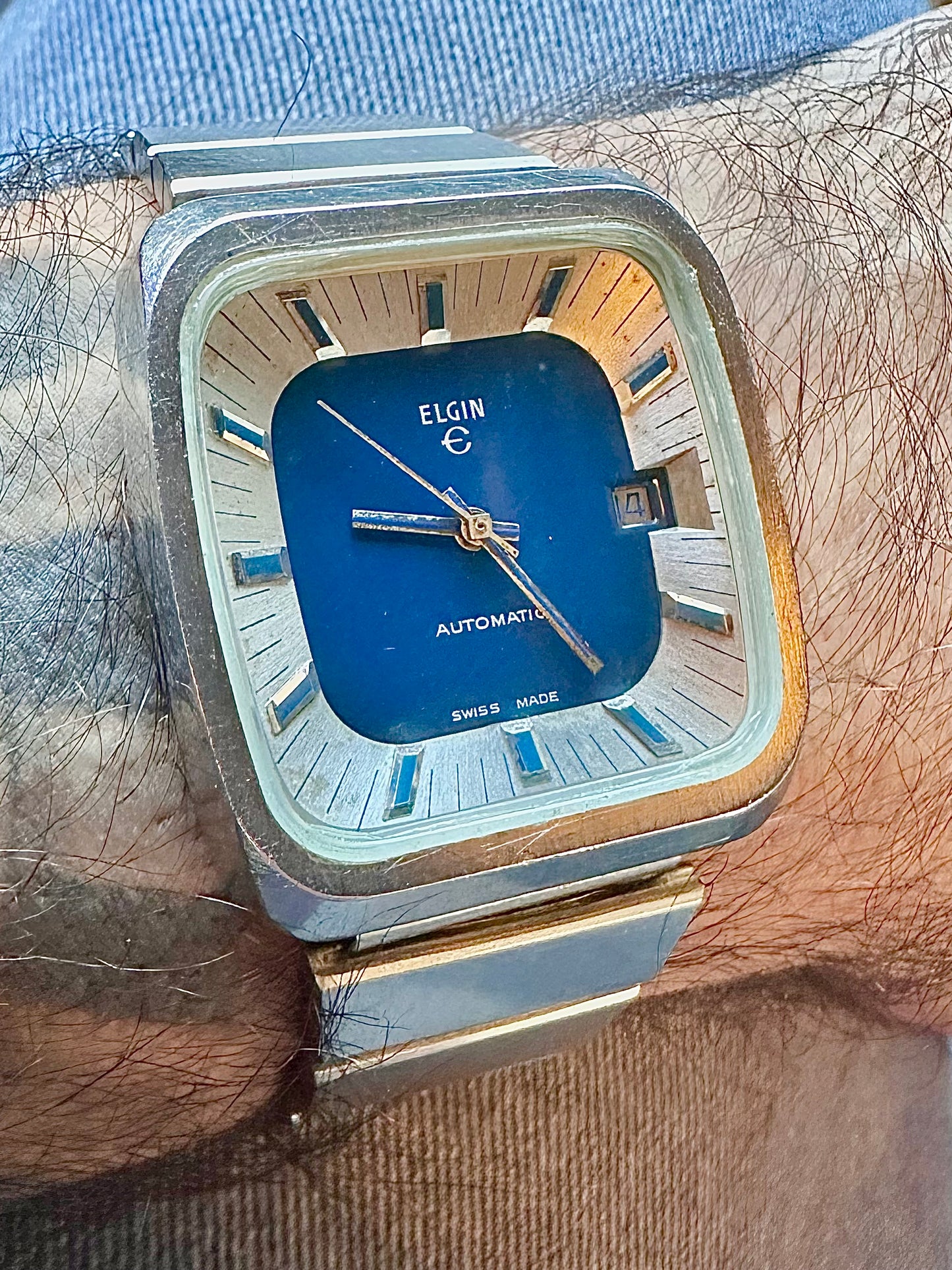 Elgin "TV" Vintage