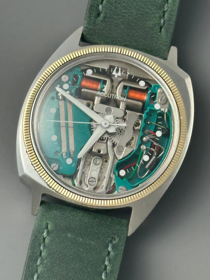 Accutron Spaceview 214 Asymmetrical Vintage