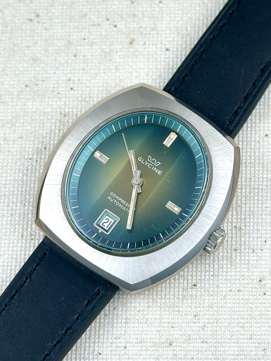 Glycine Compressor Green Tri-Dial Vintage