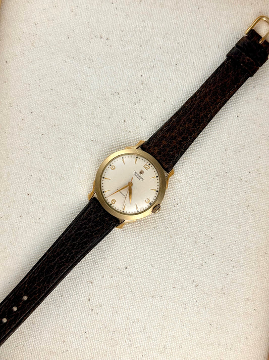 Universal Geneve Bumper Vintage